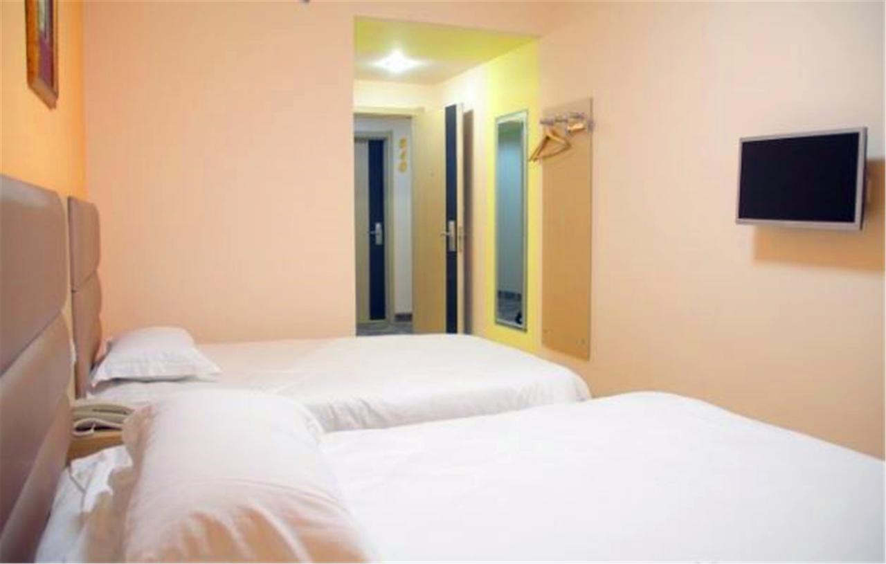 Greentree Inn Shandong Qingdao Railway Station Zhanqiao Yacht Wharf Express Экстерьер фото